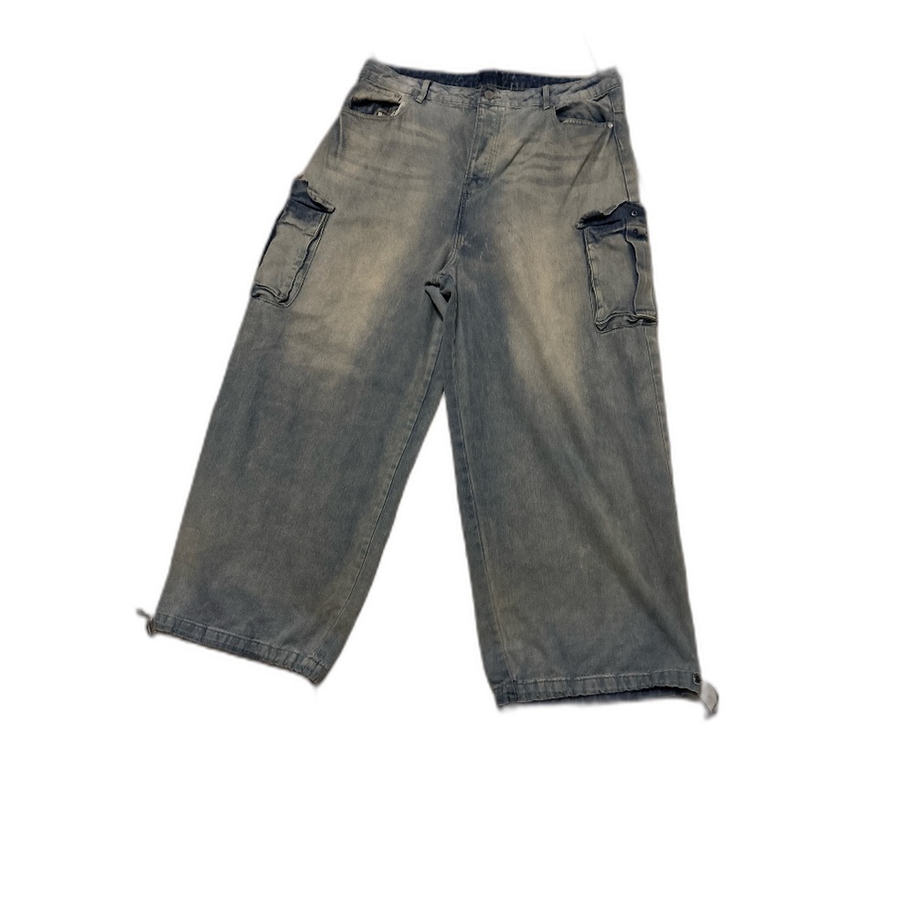 Men's Versatile Cargo Pants in Gray - Picture 5 of 5